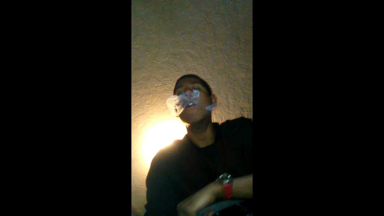 Smoking blunts