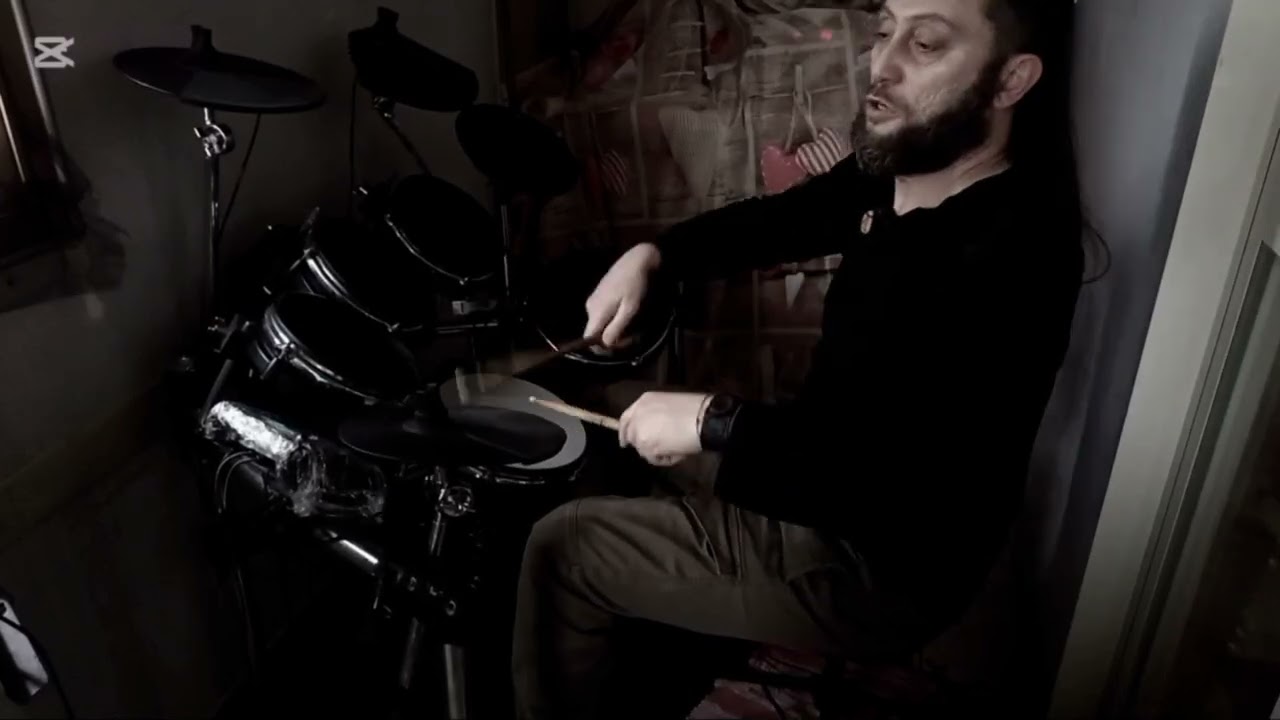 PURITANIA  -   DIMMU  BORGIR  -  drums 