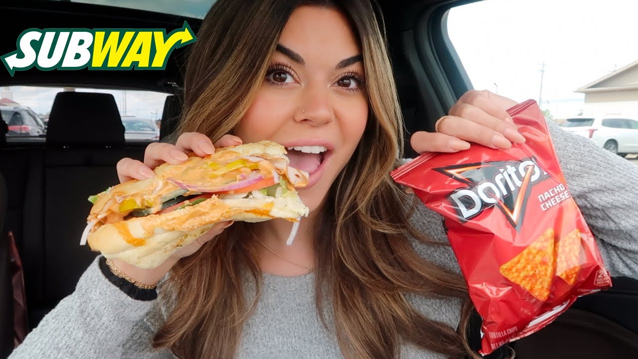 Subway Mukbang! Мой любимый заказ в Subway!