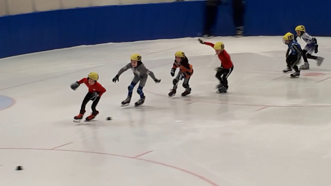 Di&aacute;kolimpia 2019 Gyorskorcsolya 111 m&eacute;ter d&ouml;ntő