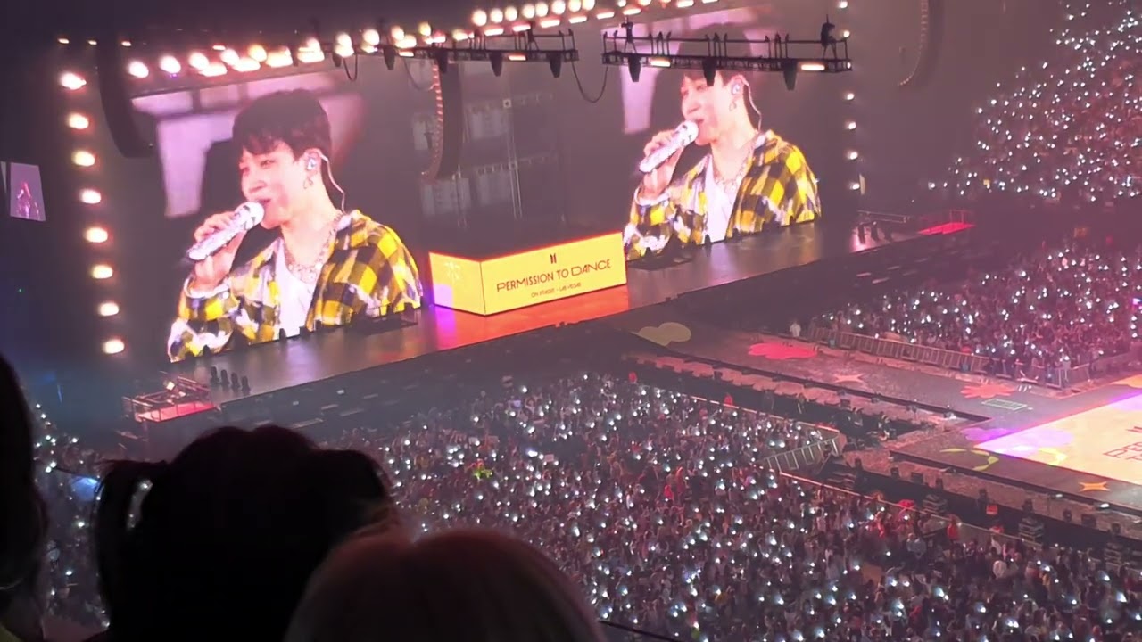 BTS PTD Las Vegas day3 ARMY Bomb wave + ment
