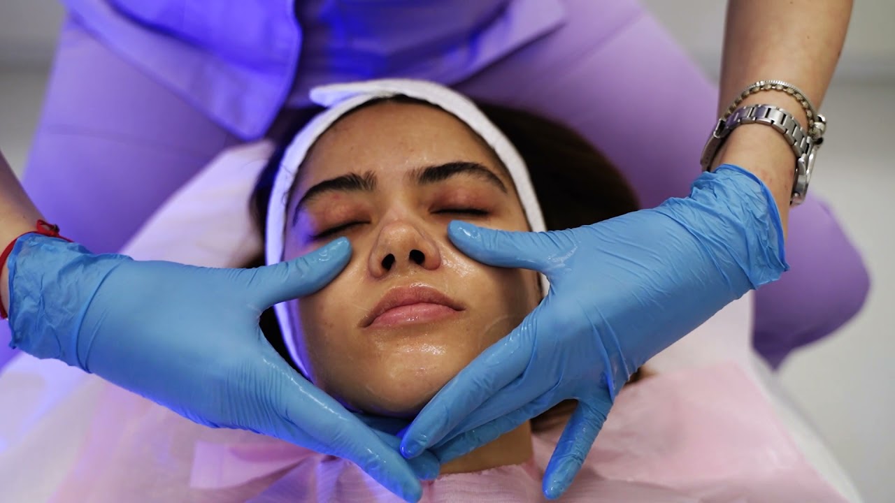 Tratament Hydrafacial & Intraceuticals Rejuvenate