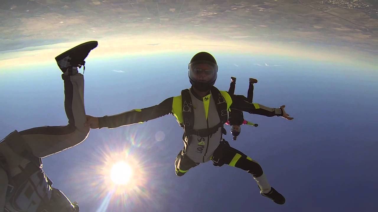 Belly Star to Sit Round - Val, Ashley, John C. - Skydance Skydiving, CA