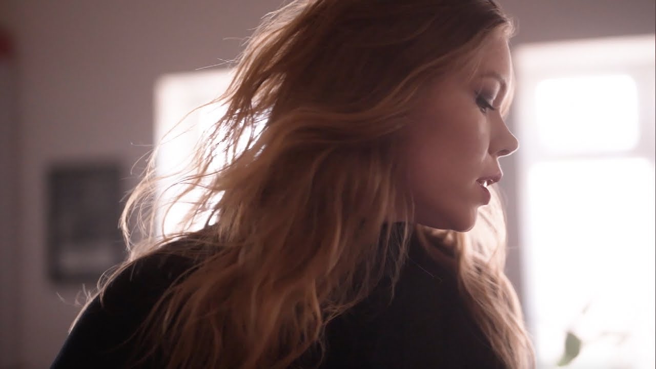 Hurricane - Rachel Croft (Official Visualiser)