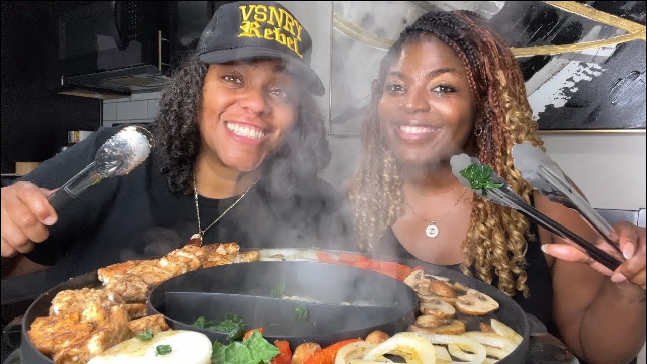 HOT POT MUKBANG WITH MY GIRLFRIEND‼️RAMEN, SALMON & MUSSELS