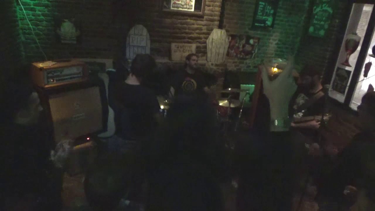 Kuma No Motor - Live Douai 2018 (Punk hardcore)