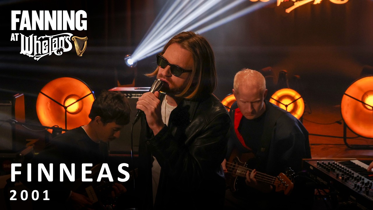 FINNEAS  - 2001 | Live on Fanning At Whelans