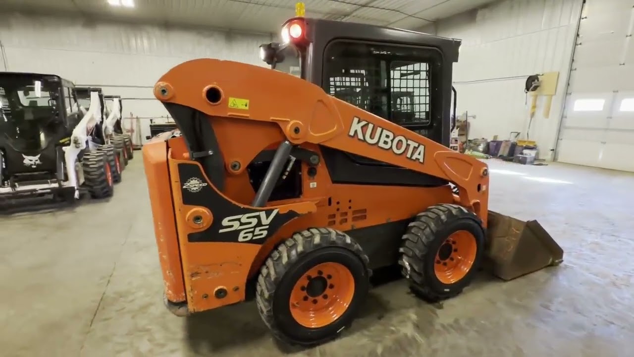 2017 KUBOTA SSV65 For Sale