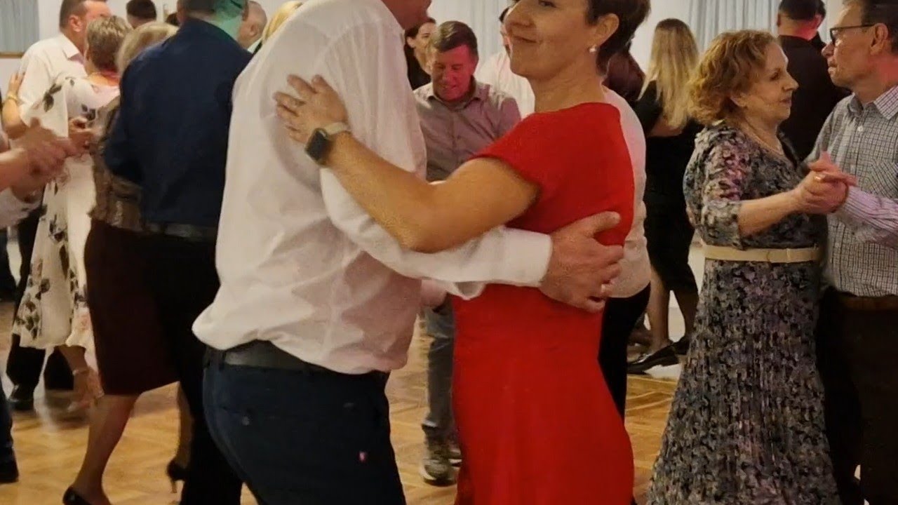 22 11 2025 Mnóstwo wspaniałych par tanecznych gości dziś w Motylu!