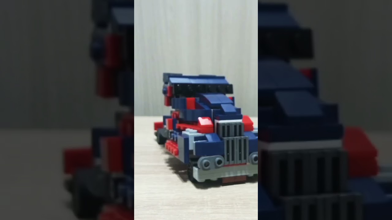 LEGO Optimus Prime (Transformers Age of Extinction)