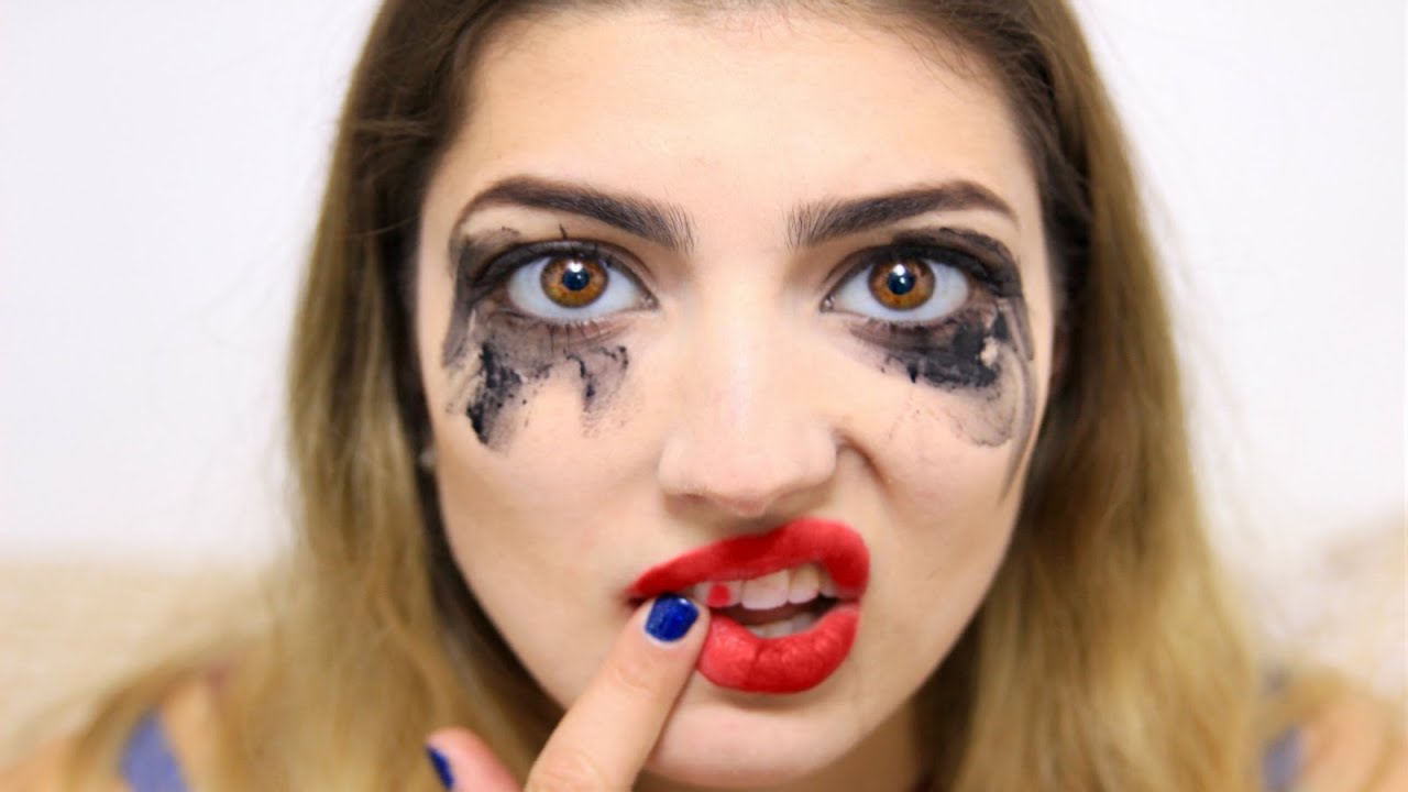 15 Things Girls HATE About Makeup!