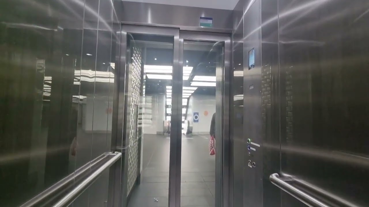 Ascenseurs A Paris