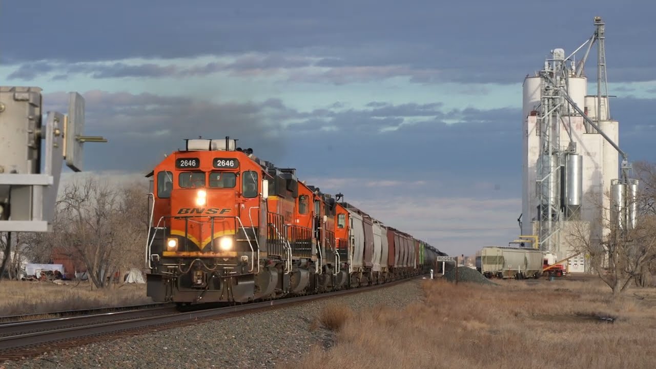 4 Standard Cab EMD's struggle to pull the 9,560 ton H-MCNBAR4-31A, Brush Sub, 2/1/25