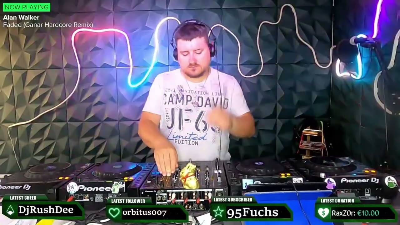 Celebration of Hardcore Live on the VR-Chat 15.08.25