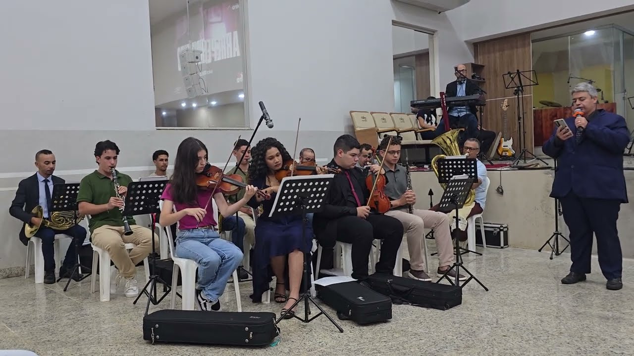 10 Eu Te Louvo - Harpa Cristã