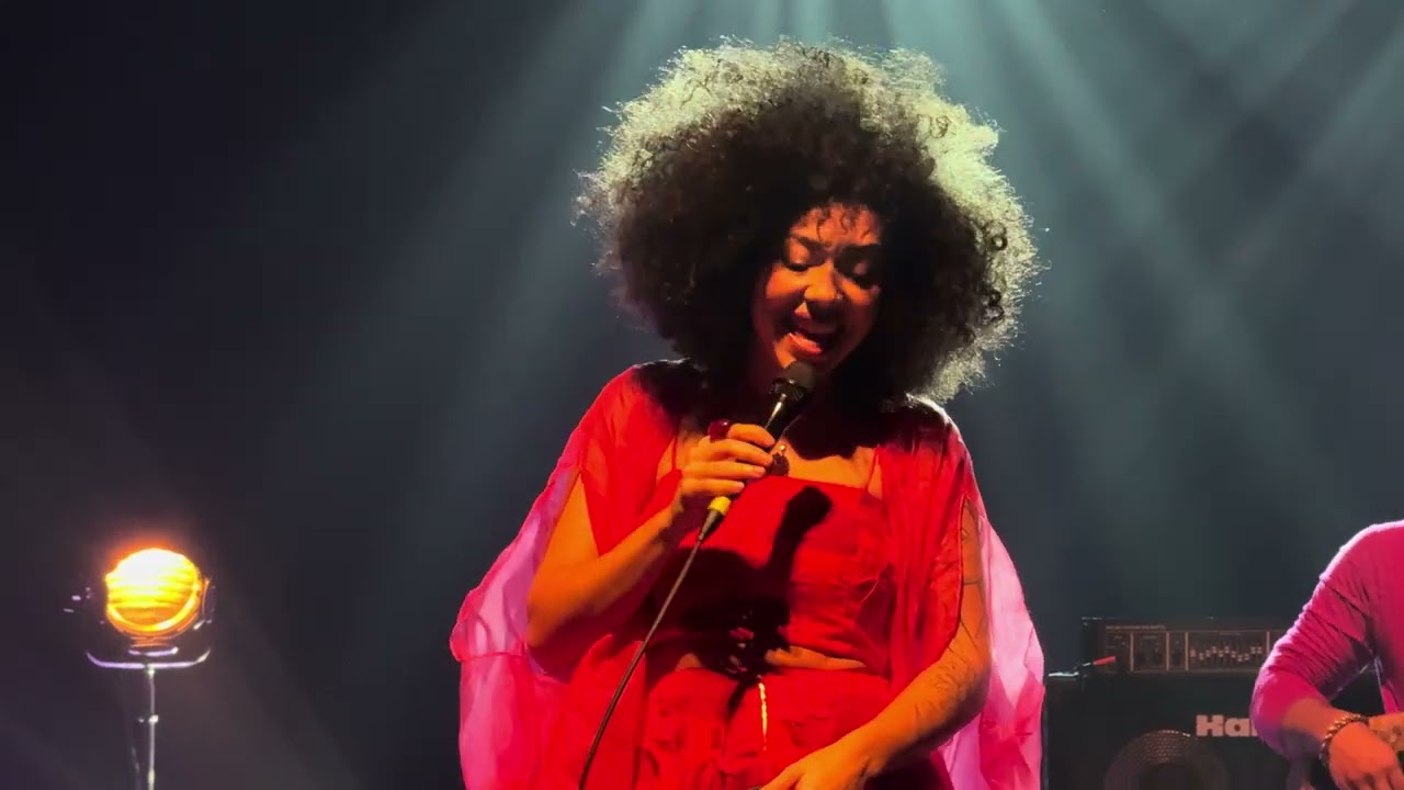 Vanessa Moreno - O Silêncio das Estrelas - São Paulo 07.03.2025