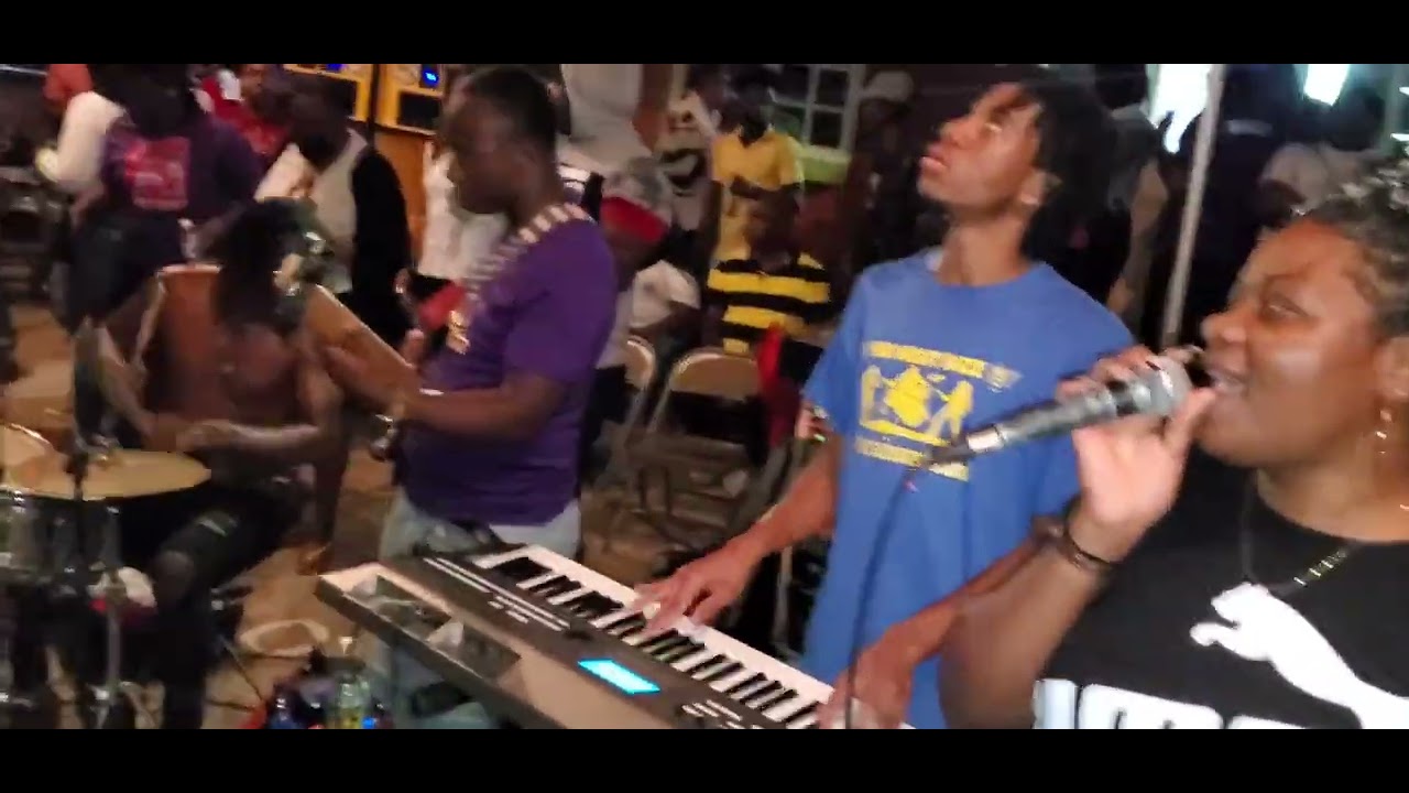 SHORT BOSS SHELLING KNOCK PATRICK MIDNIGHT BUZZ ENT BAND STRICKLY QUALITY 876-409-4267
