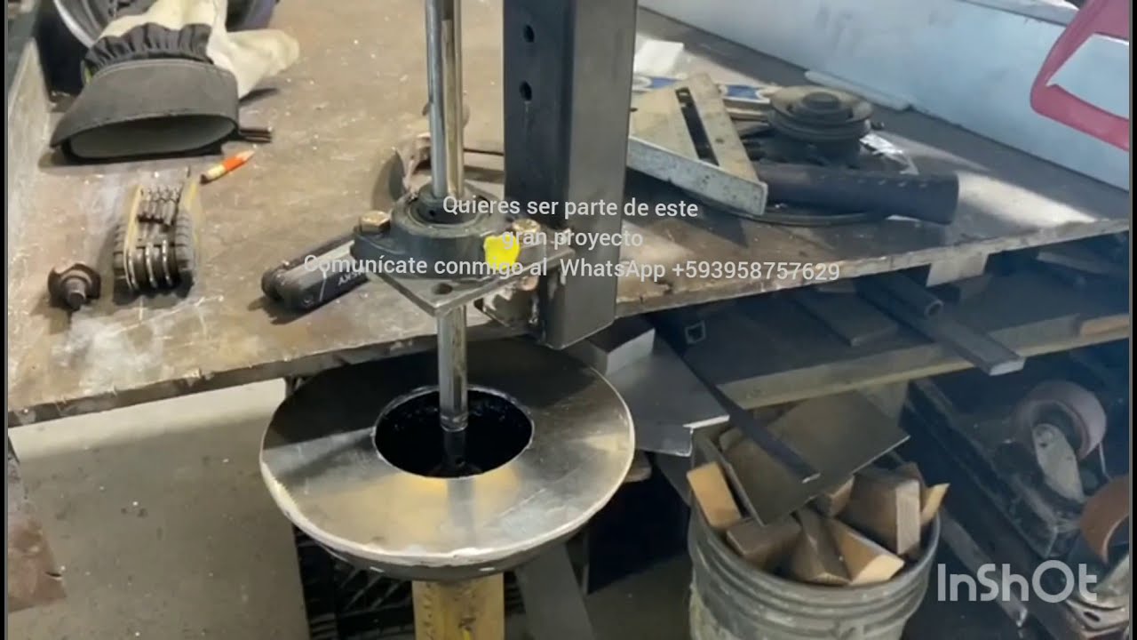 M&aacute;quina para hacer fibra de botellas pl&aacute;sticas #reciclaje #medioambiente