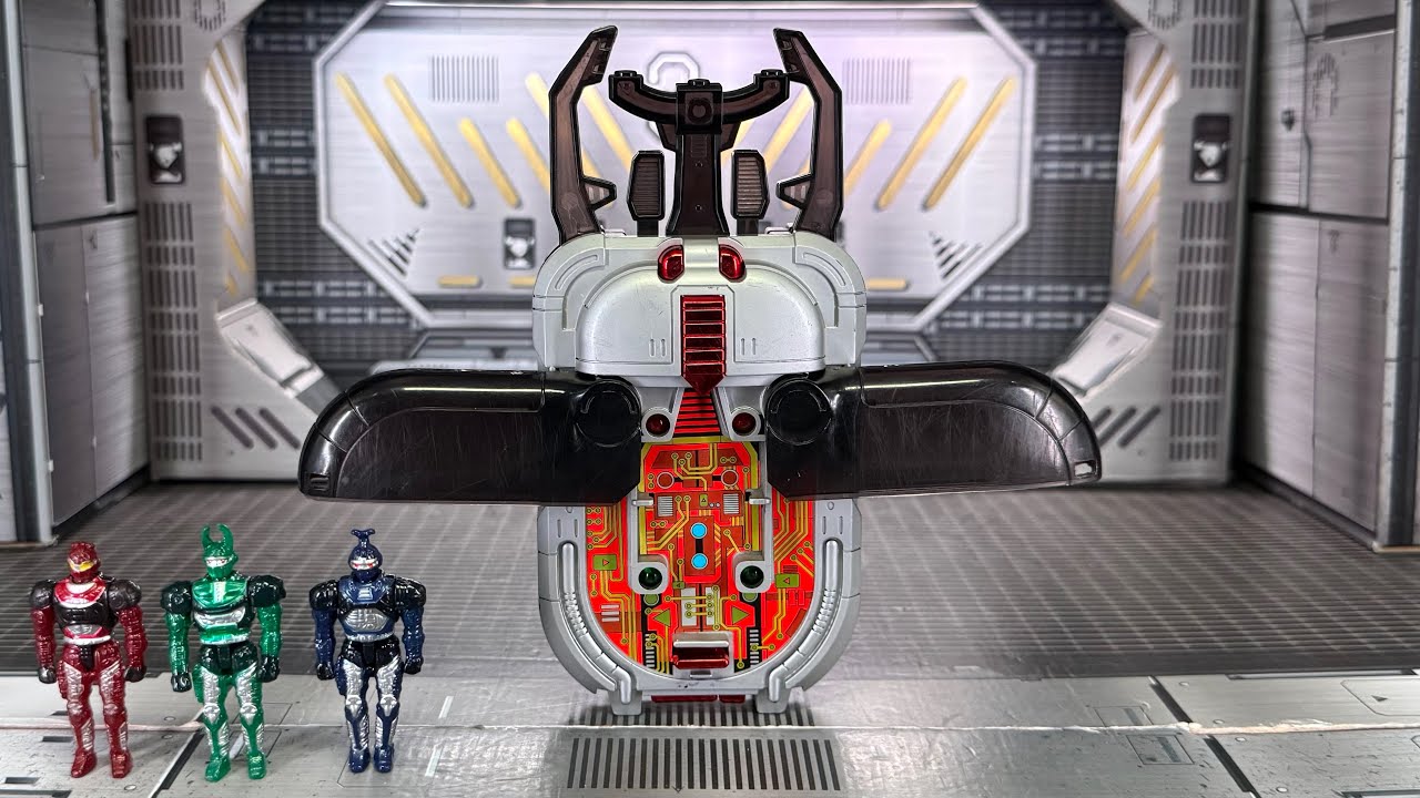 Beetle Bonder 3 in 1 Vintage Toy Review - Big Bad Beetle Borgs - Bandai 1996 Saban