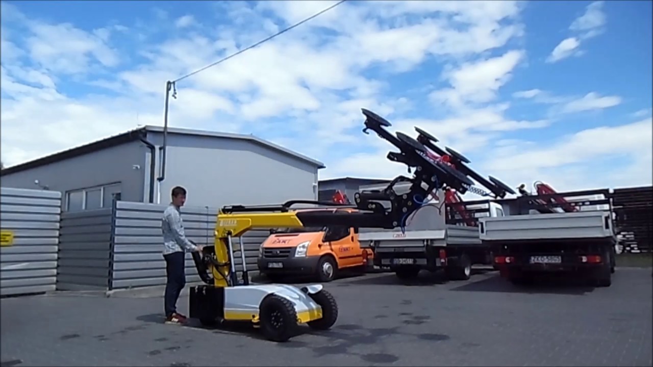 Samojezdny manipulator do tarnsportu i montażu szyb oraz wszelkich powierzchni gładkich BEFARD XC600