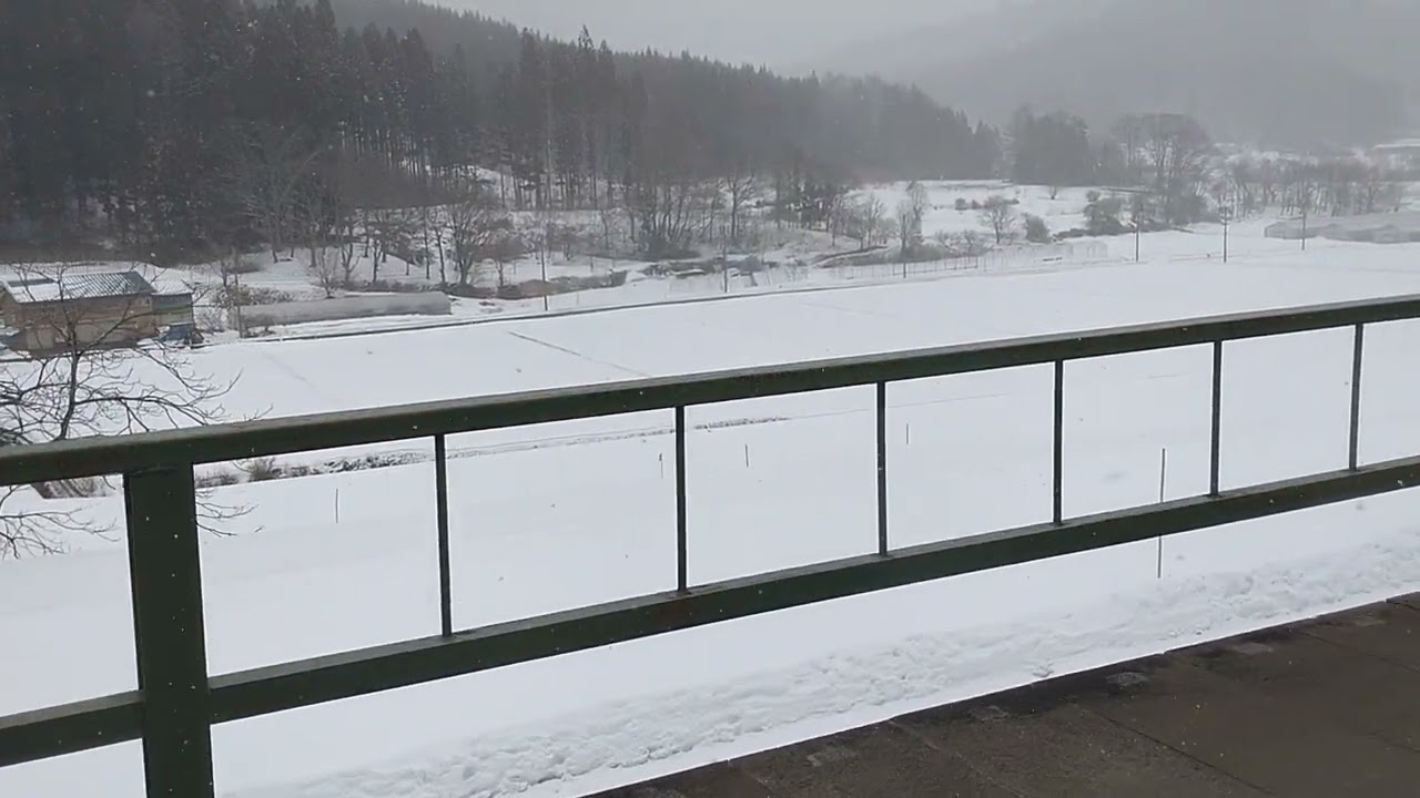 IRGいわて銀河鉄道からの冬景色