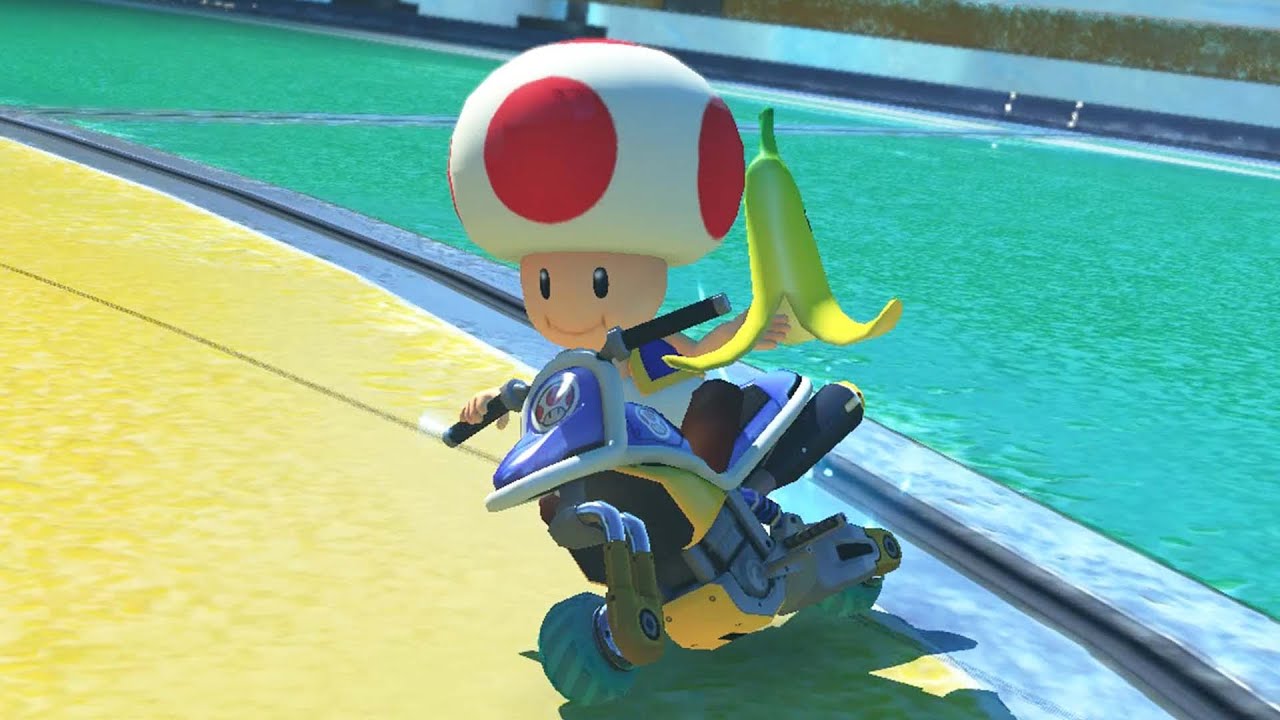 Mario Kart 8 Deluxe - 50cc Triforce Cup (Toad Gameplay)