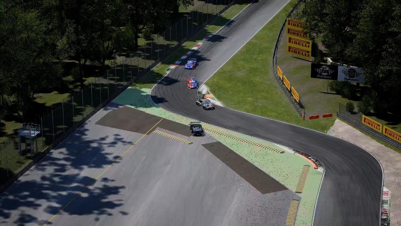 Assetto Corsa Competizione Monza Crash