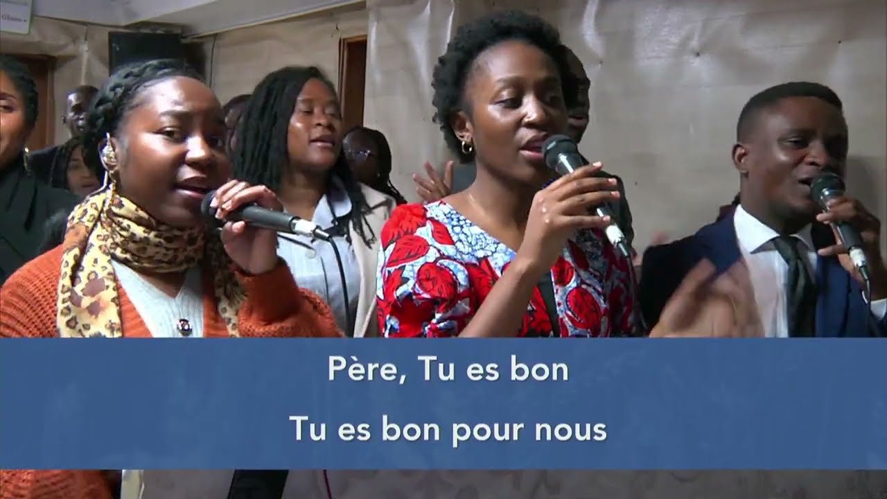 🎶  Dieu Tu es Saint ; Chantons car Dieu est là ; Oh DIEU Tu es bon - Diaconnesse Grâce LALLE