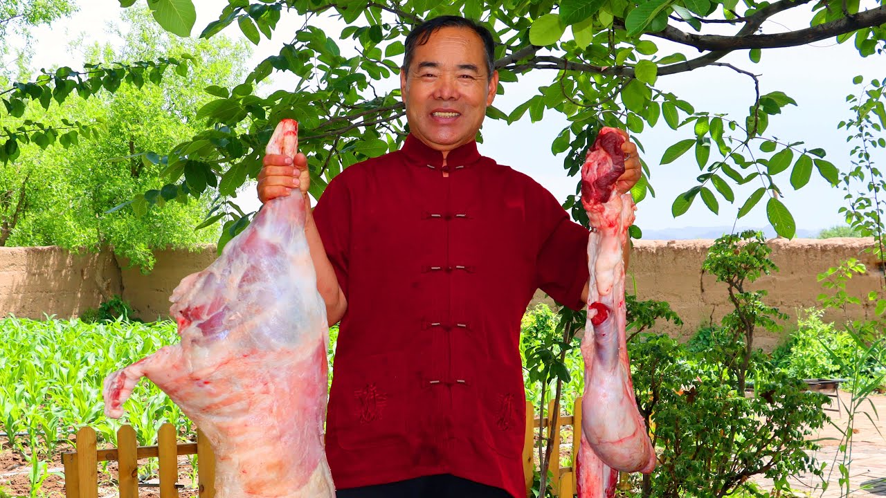 Epic Roast Lamb Feast — Juicy, Flavor-Packed, and Utterly Satisfying!