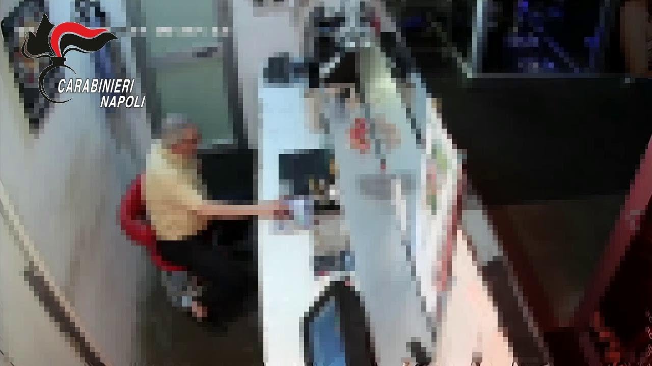Rapina con ferito in centro scommesse: 3 arresti a Napoli
