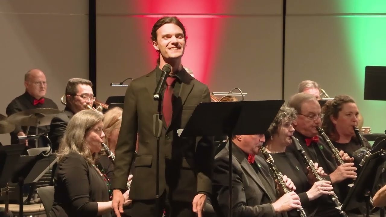 White Christmas - Irving Berlin, arr. Mac Huff and John Moss