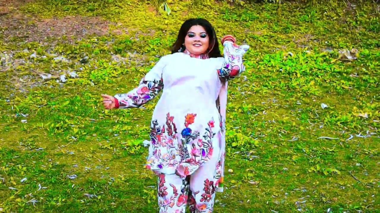 MADAM NACHA RE