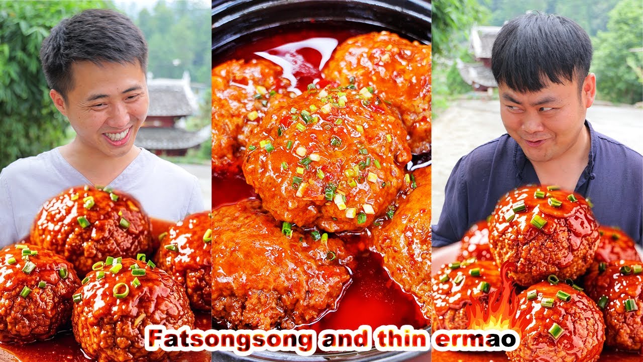 Even the spicy beef rolls couldn't make Ermao feel spicy🔥  | songsong and ermao | mukbang