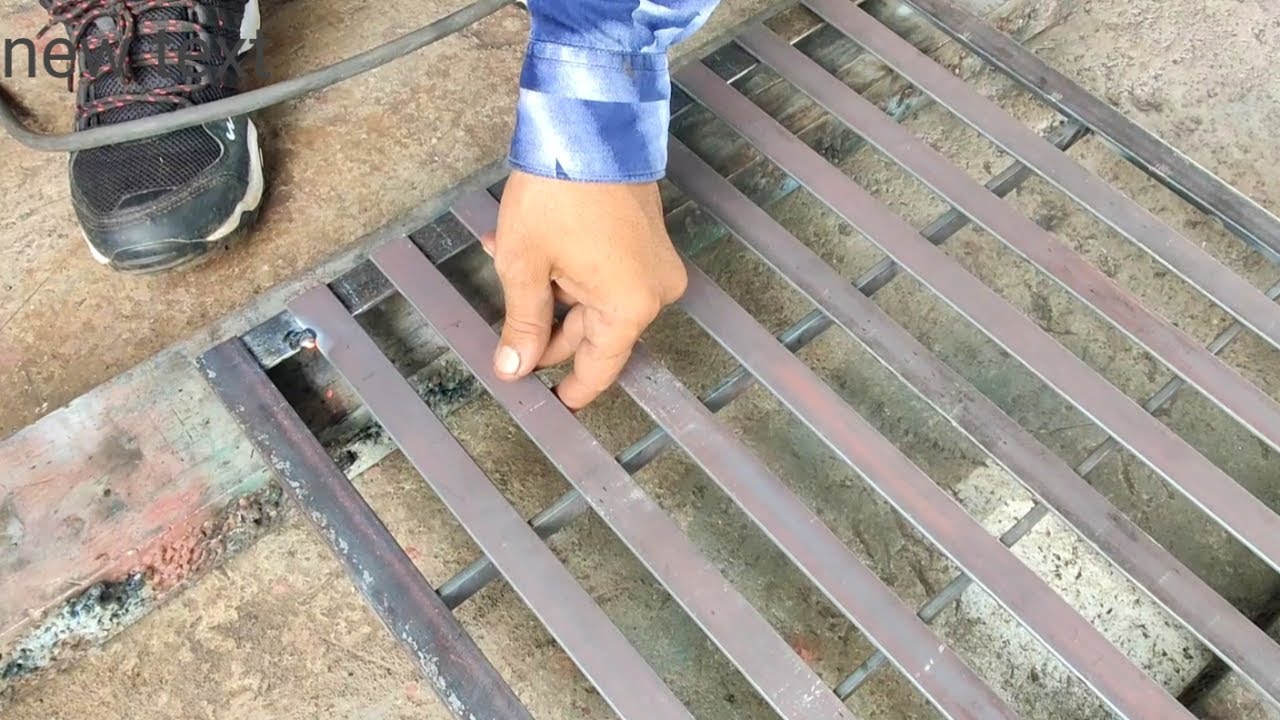 how to build a metal ladder | angle iron ladder making at home | four leg iron ladder