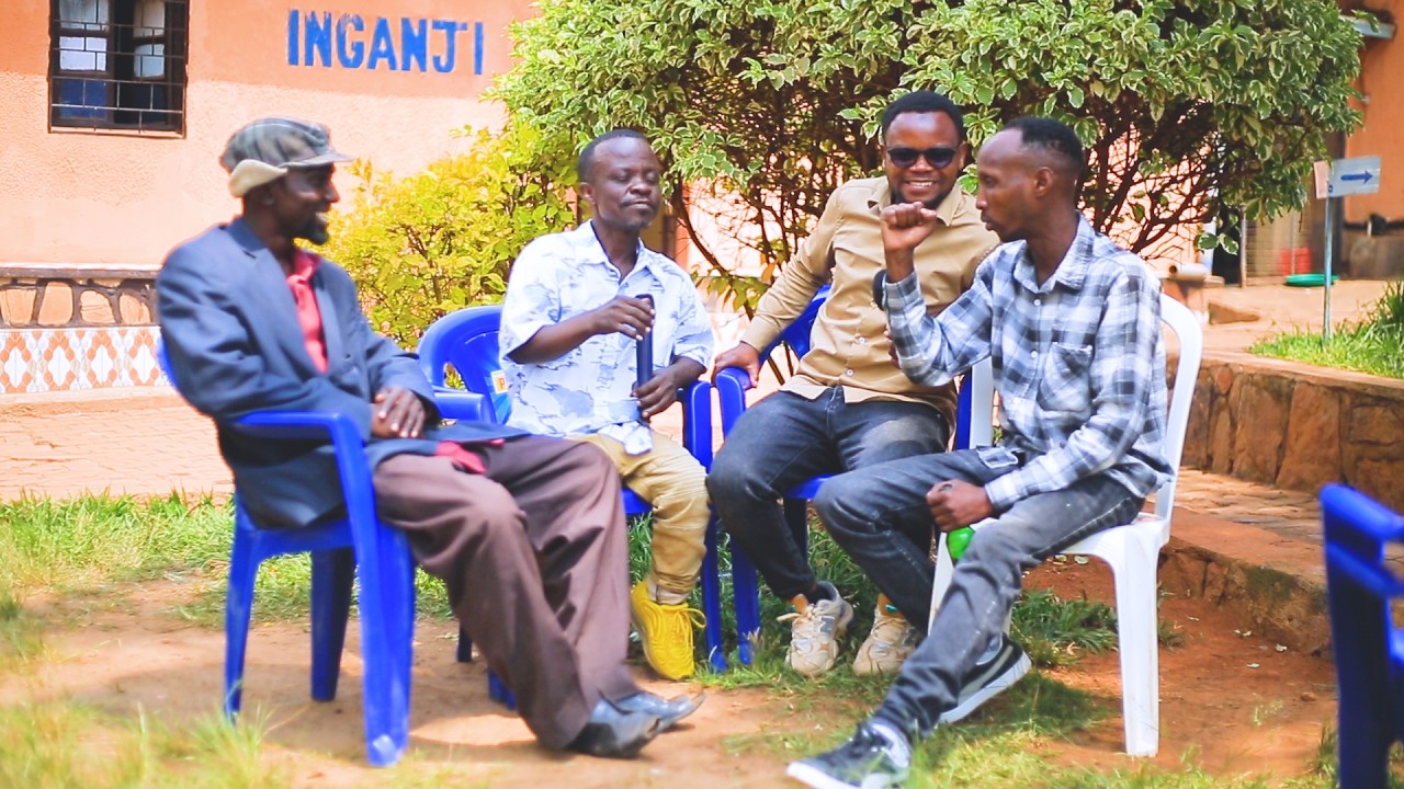 BARIBICANYE NZOVU NA YAKAMWANA BARWANIYE MUKIGANIRO UMVA ICYO BAMFUYE