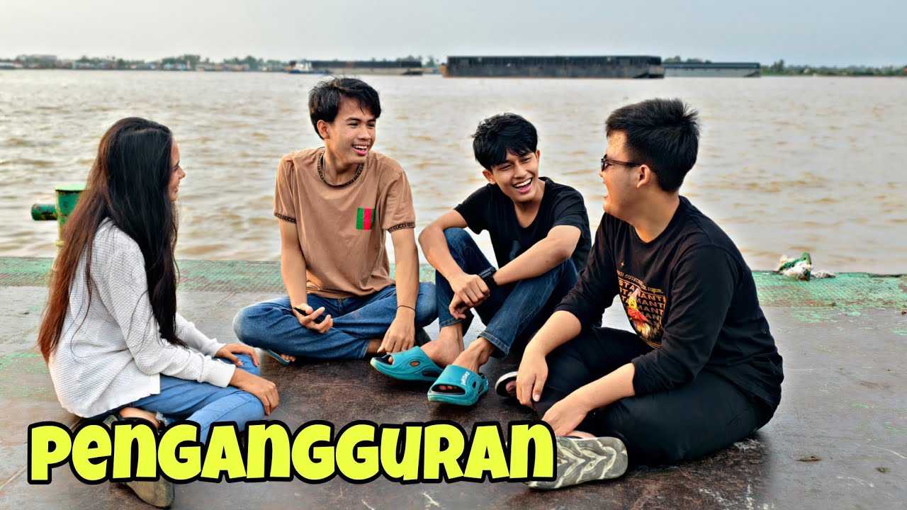 PENGANGGURAN √