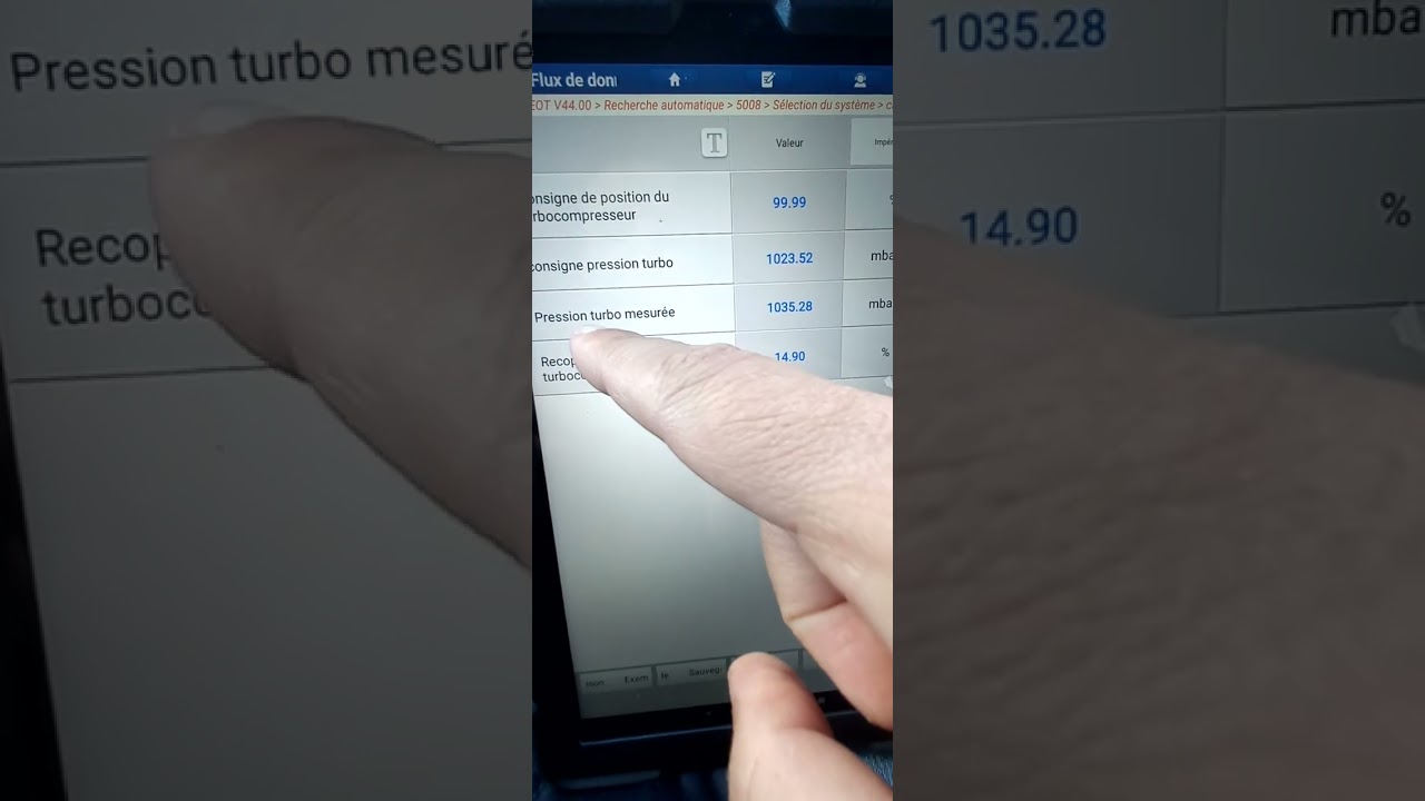 How to diagnose a turbocharger (supercharger circuit) in a diesel engine with a diagnostic tool