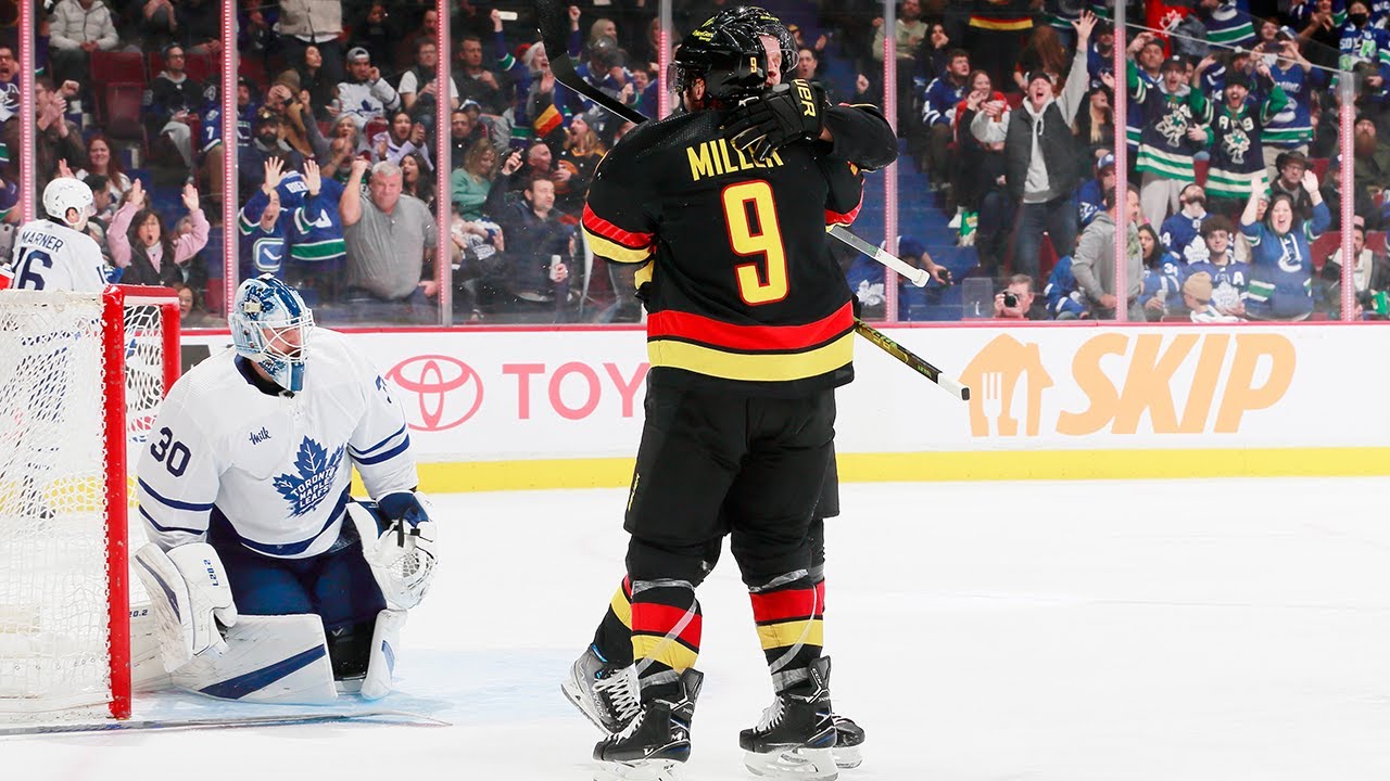 Canucks score 2 shorties on 1 penalty kill!