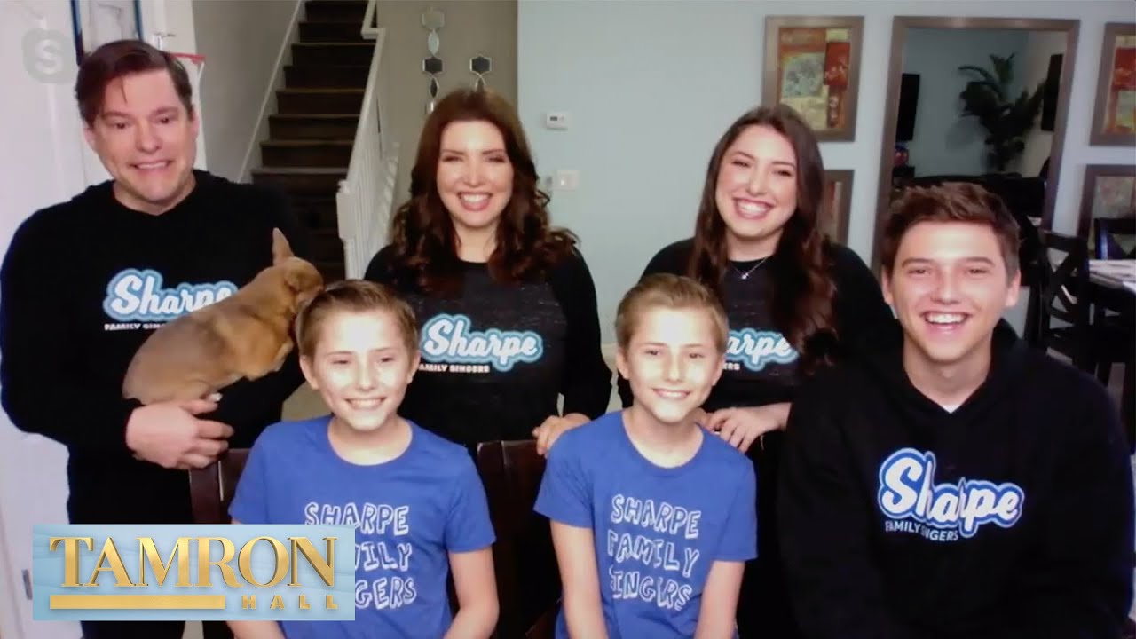 A Singing Family’s Viral TikTok Videos Have People Calling Them the Modern-Day Partridge Family