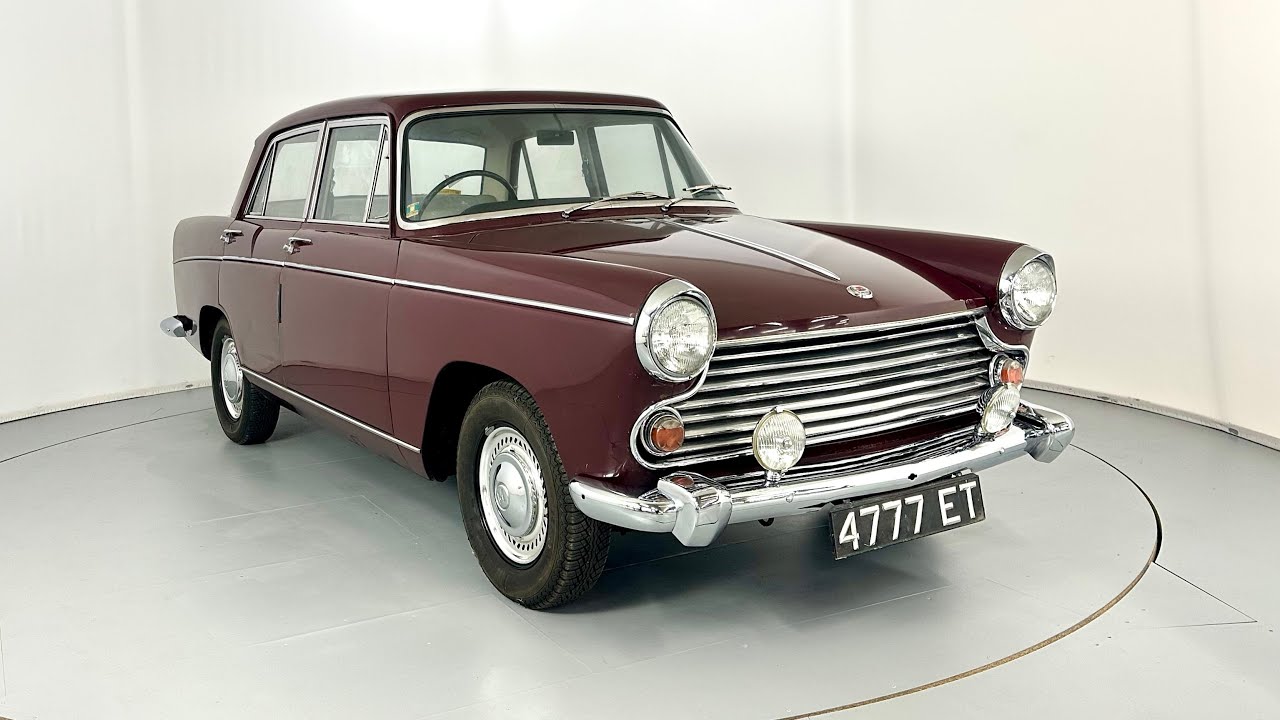 Morris Oxford - Former museum exhibit