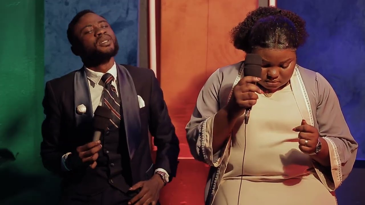 LIVE  MOTEMA  Hubertho Ntongo feat Falonne Musuamba 