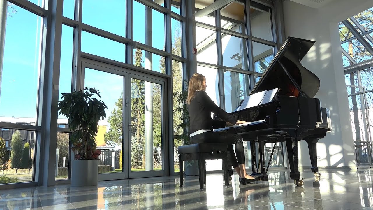 Modern Piano Music Moving Classics Album