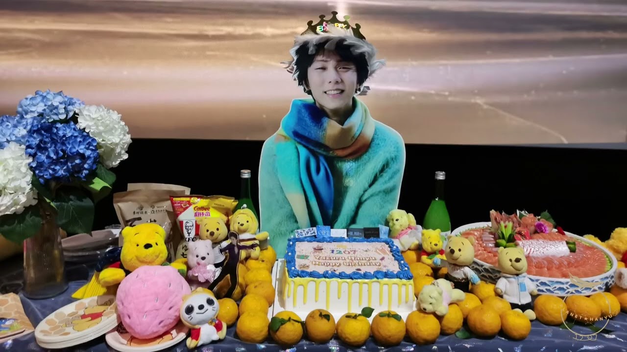Happy birthday to dearest Yuzuru Hanyu 💕 We Love you Forever Wherever Whenever Whatever 🙋‍♀️💕😘🥳