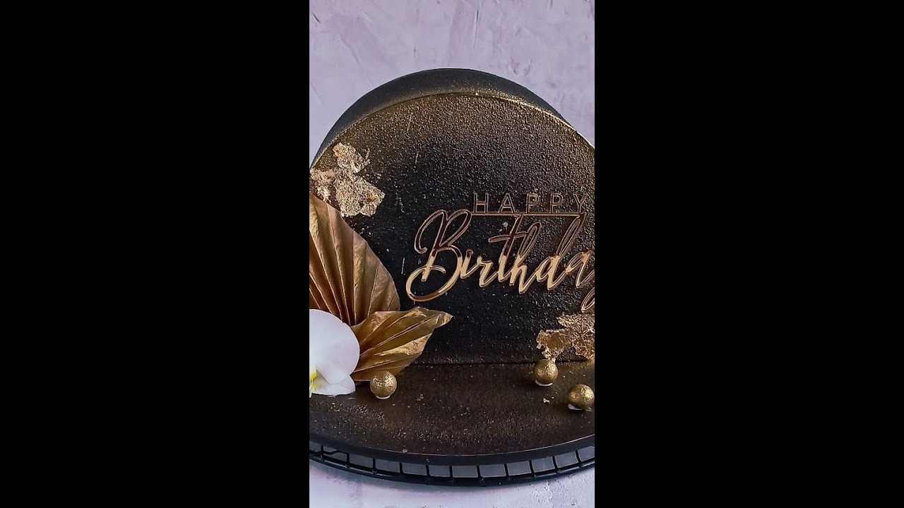 Unveil the Secret to Creating the Show-Stopping Cake Top Forward!