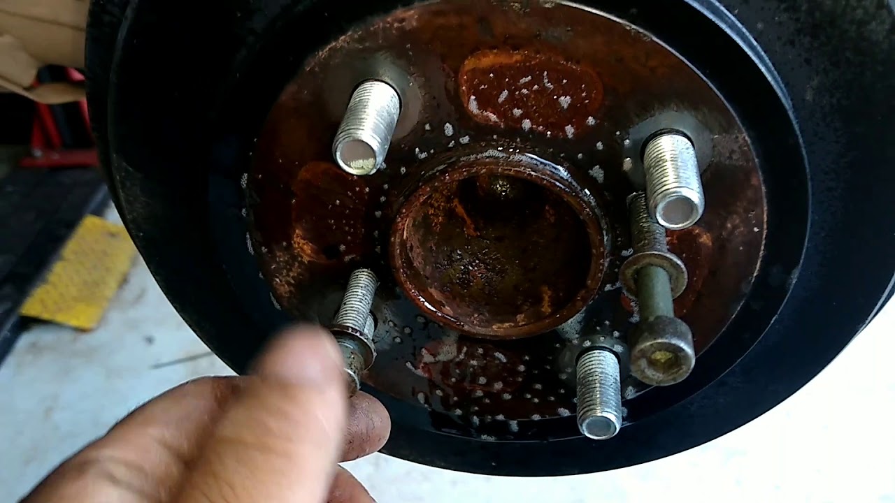 Troca do rolamento traseiro do Honda city