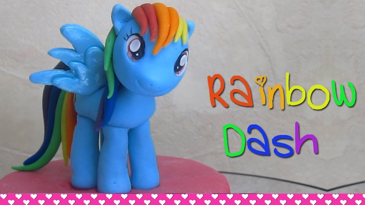 My Little Pony Rainbow Dash out of fondant Cake Topper l Delicious Sparkly Cakes