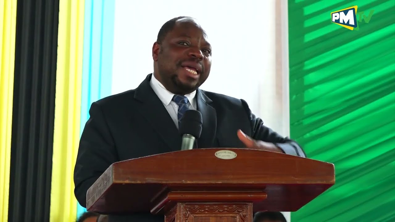 RC CHALAMILA AZUNGUMZA NA WALIMU WA SHULE ZA SEKONDARI