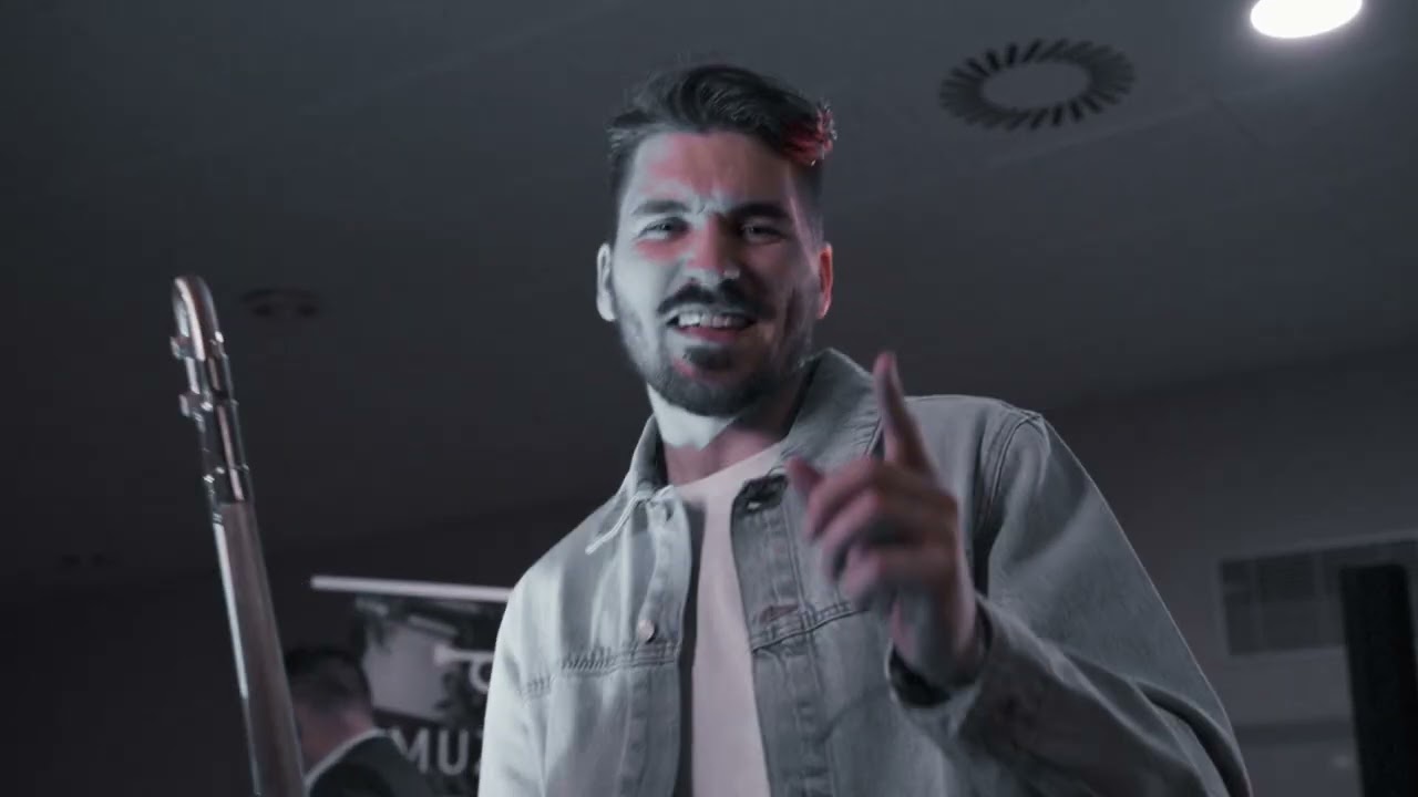 Muzikanti na tripu ( OKTAGON )