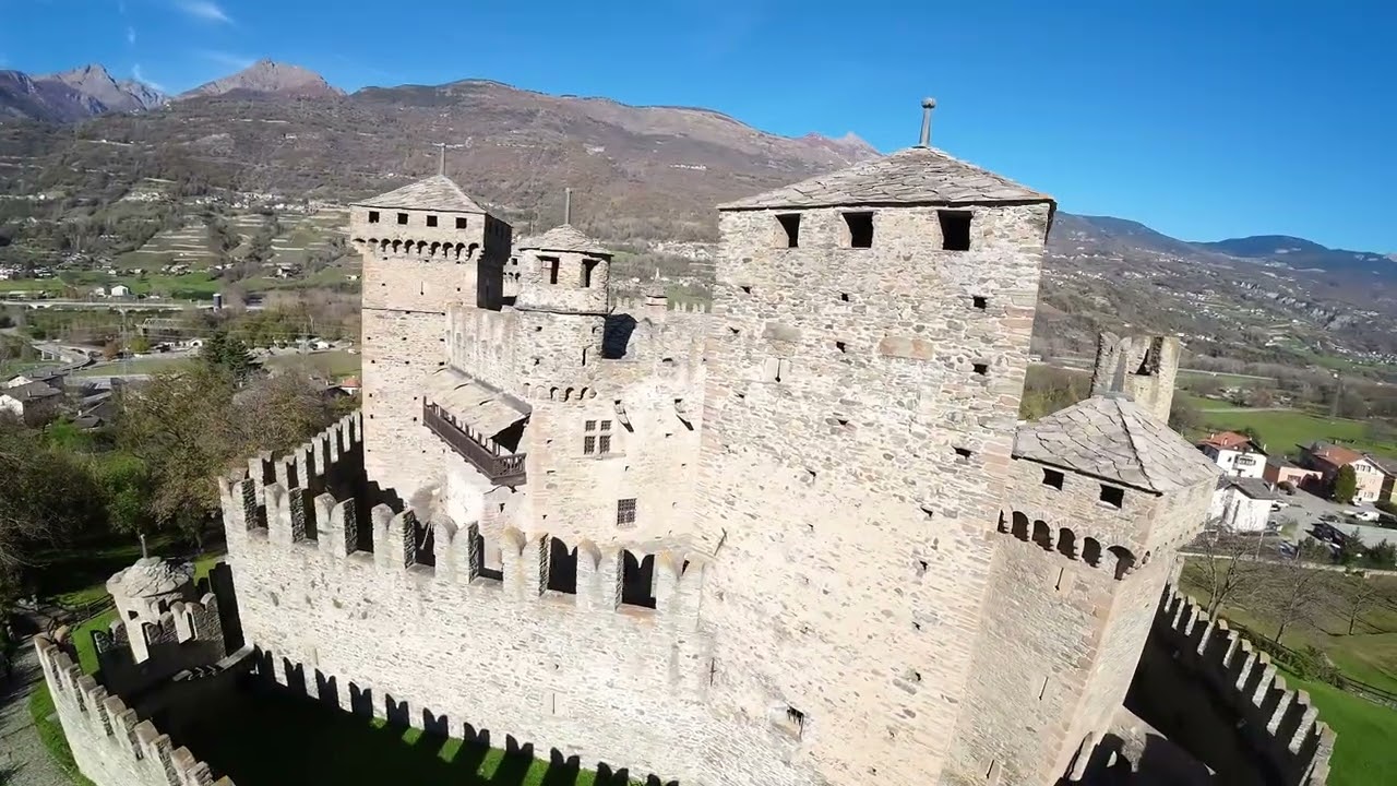 Castello di Fenis FPV
