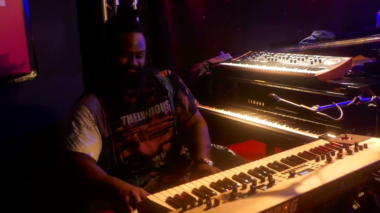Nate Smith - Gig 2 - Encore (New Morning - Paris - November 14th 2025)